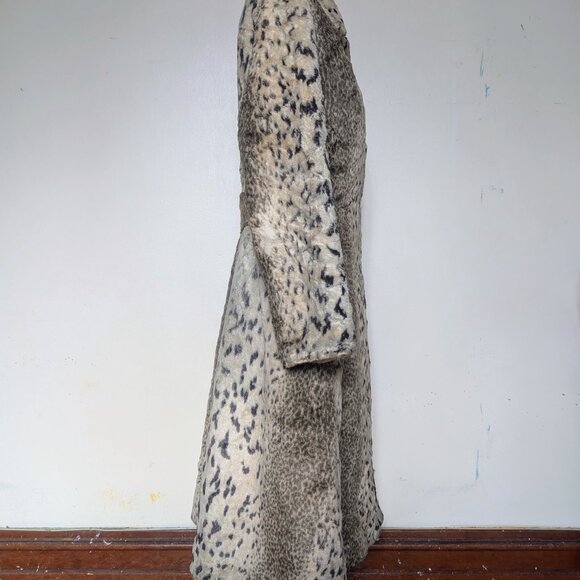 Vintage 70s Fit and Flare Mid Length Faux Fur Leopard Print Coat, Size 6 - Picture 2 of 13